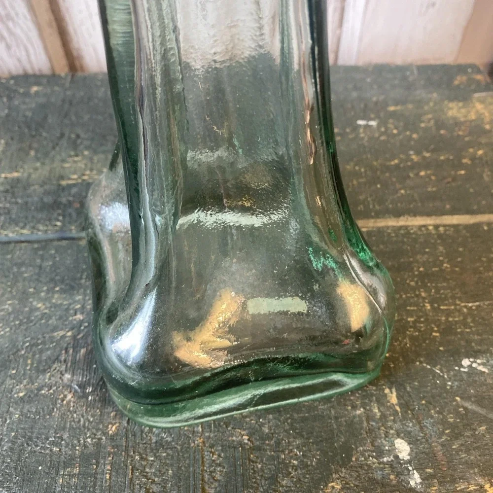 MCM Rosenthal Netters Pale Green Blown Glass Flower Vase Made in Spain‎ 16.5